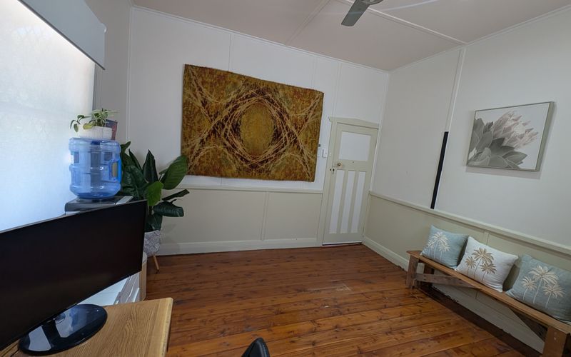 30 Ernest Street, Belmont Image 1