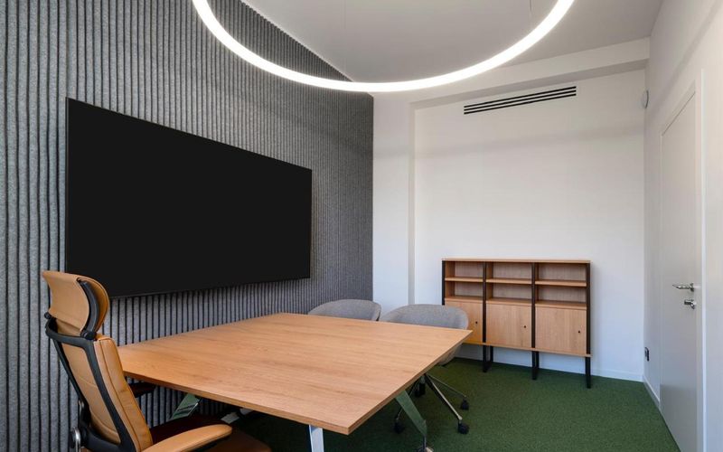 11 Piazzetta Guastalla, Milano Image 3