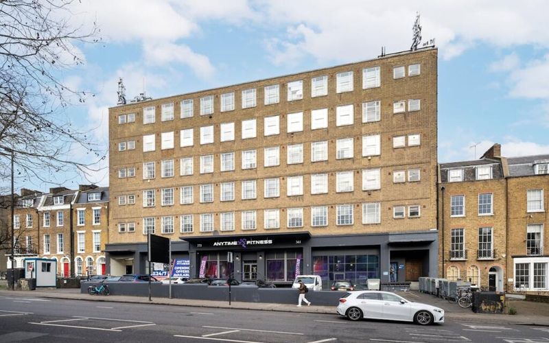 361-373 City Road, Greater London Image 12