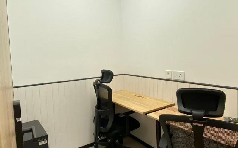 145 Hennessy Road, Wan Chai Image 3