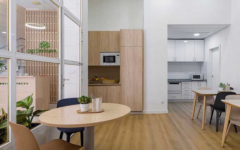 87 Calle De Ulises, Madrid Image 15