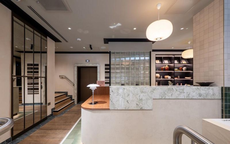 2 Clarence Street, Greater Manchester Image 9