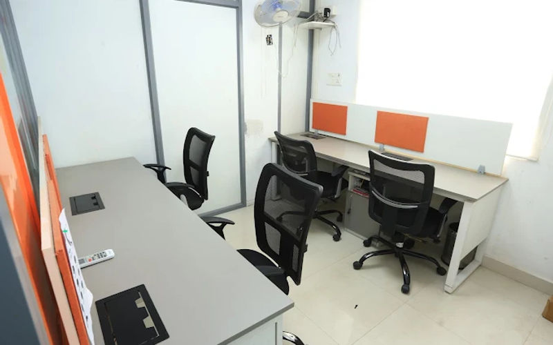 Officer's Line Vasanthapuram Kosapet, Vellore Image 1
