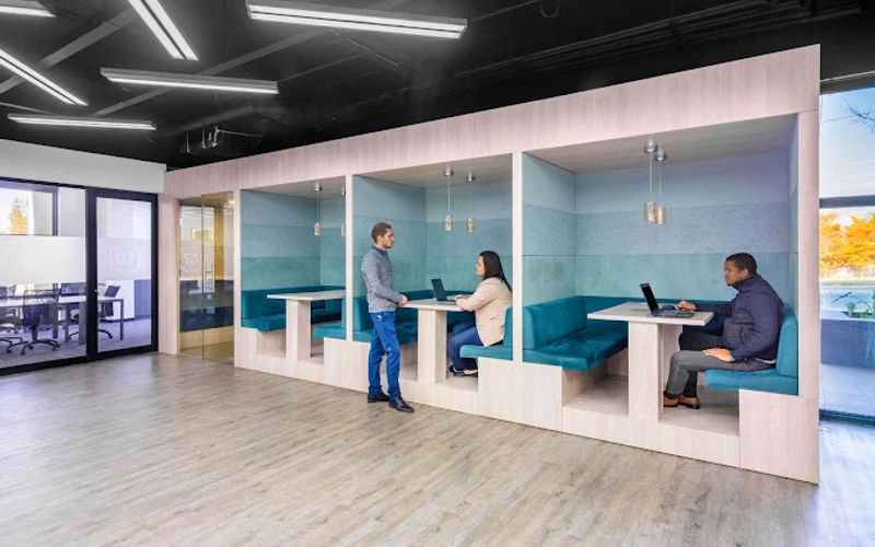 Maine 1 Amarand Ave Menlyn, Pretoria Image 4