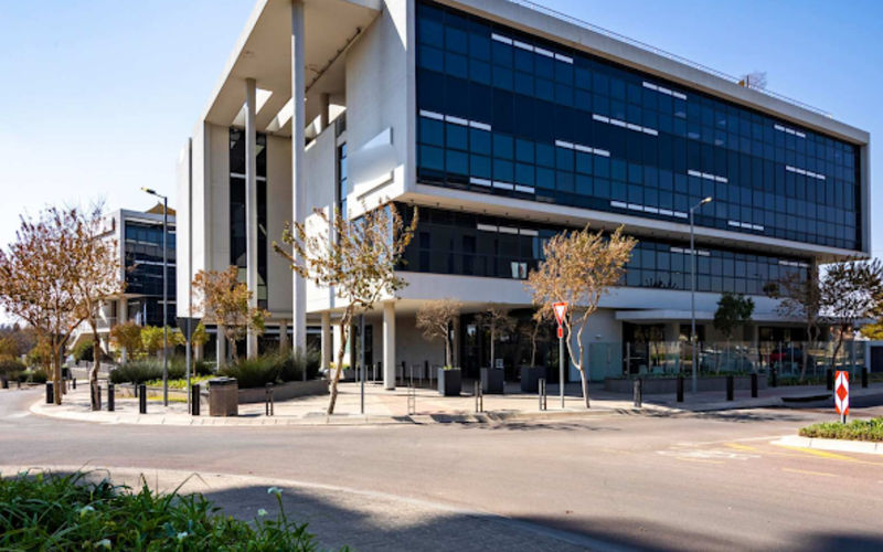 Maine 1 Amarand Ave Menlyn, Pretoria Image 6