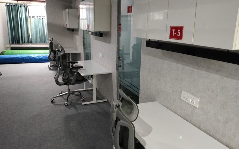 Main Kanjhawala Road, North West Delhi Image 2