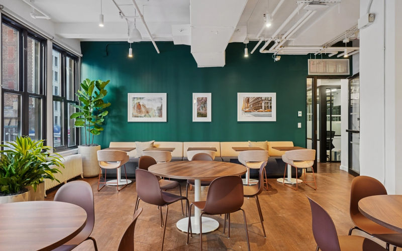 120 East 23rd Street, New York Image 2