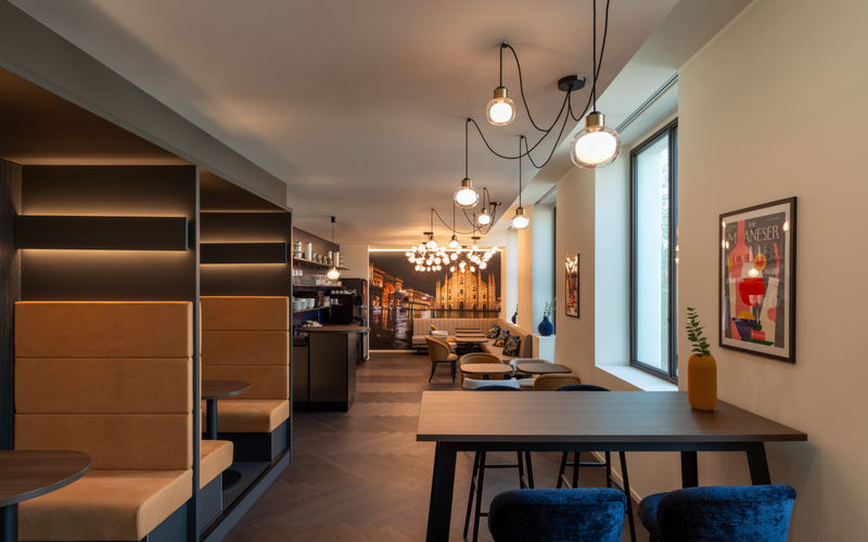 4 Via Broletto, Milano Image 1