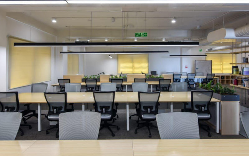 2 Cross Road Defence Colony Indiranagar, Bengaluru, 2 DESKS 2 Cross Road Defence Colony Indiranagar, Bengaluru Image 1