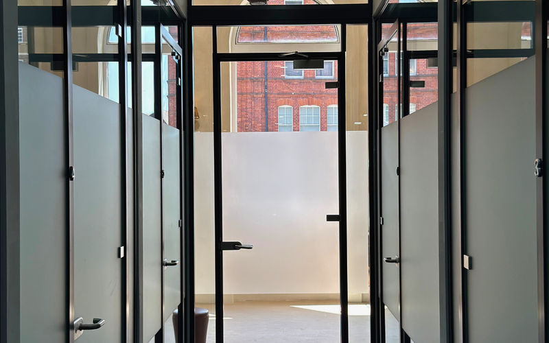 106 Finchley Road, London Image 1