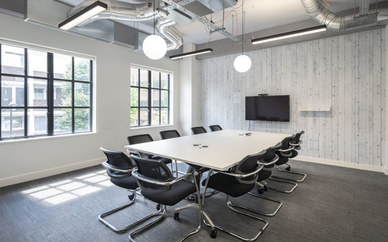 50 Banner Street, London Image 4