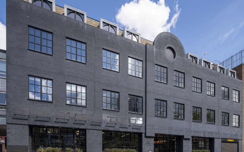 50 Banner Street, London Image 9