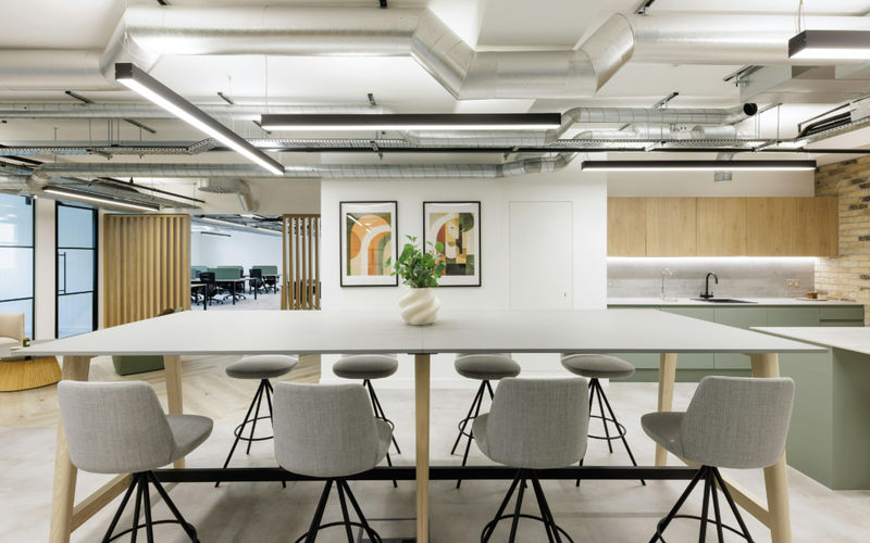 8 Kean Street, London Image 6