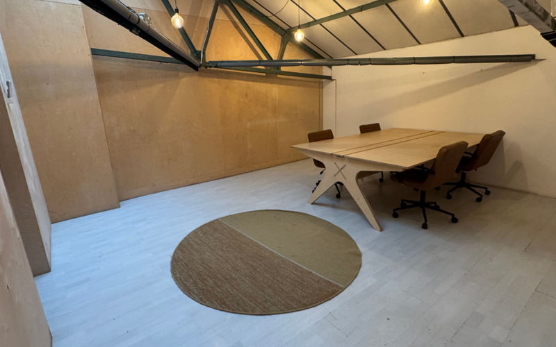 39a Markfield Road, Greater London Image 1