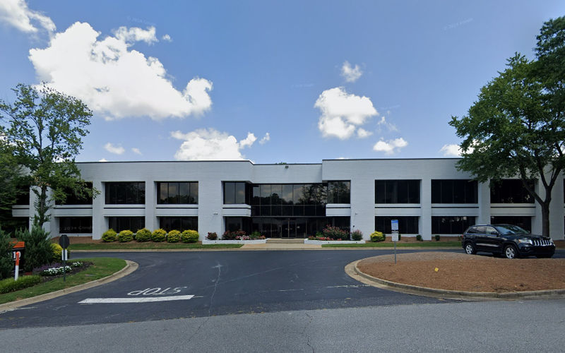 2110 Newmarket Parkway Se, Marietta, 1 DESK 2110 Newmarket Parkway Se, Marietta Image 1