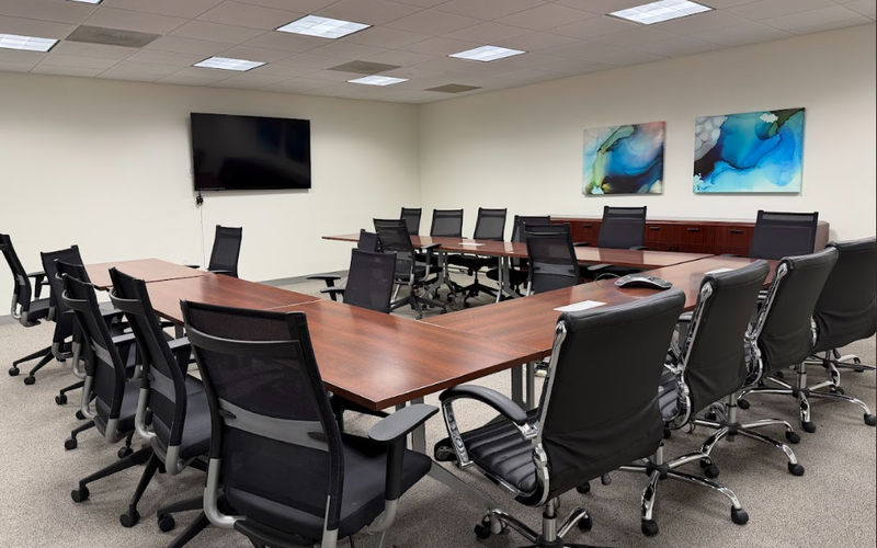 44 Old Ridgebury Road, Danbury Image 2