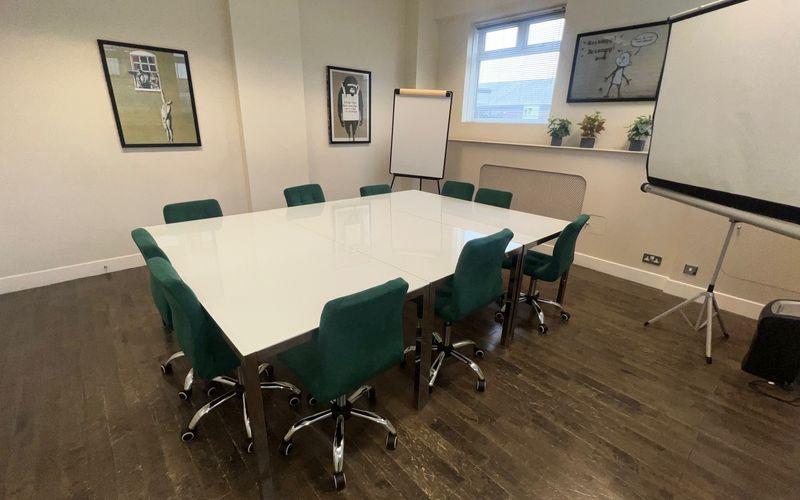 12 Deer Park Road, Greater London Image 4