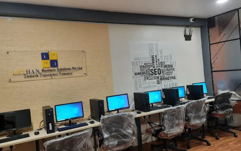 Radha Govinda Nagar Leelamahal Karakambadi Road, Tirupati Image 3