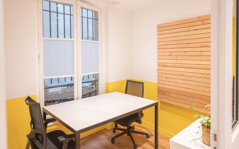 54 droite Rue Greneta, Paris Image 7