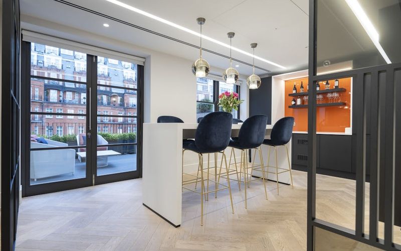 24 Grosvenor Street, Greater London Image 2