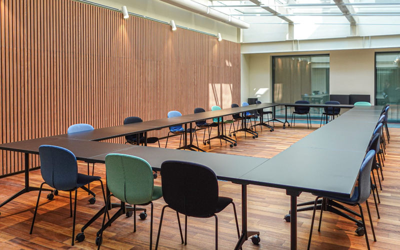 58 Rue De La Victoire, Paris, 5 DESKS 58 Rue De La Victoire, Paris Image 1