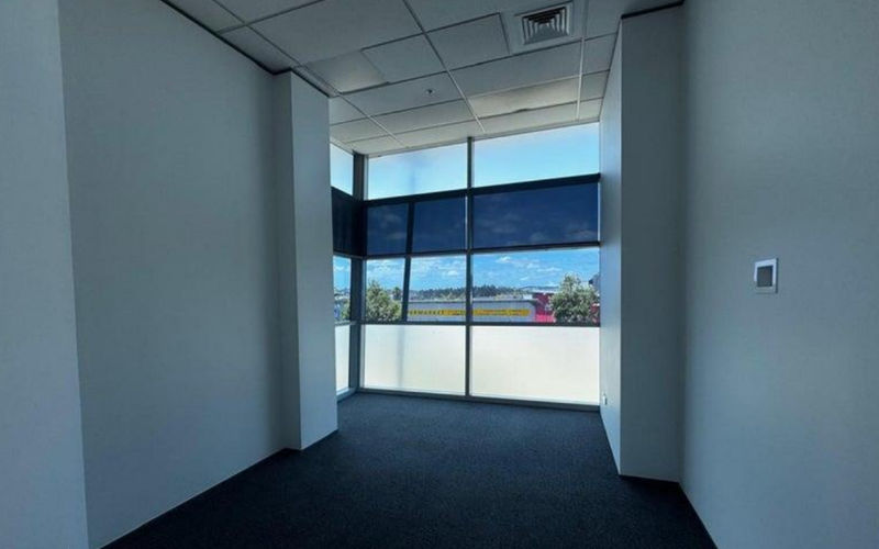 42 Ormiston Road, Auckland Image 1