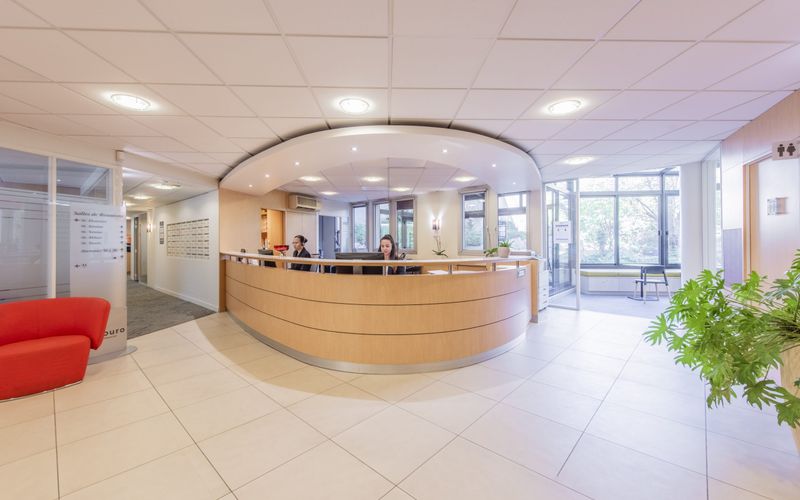 117 Avenue Victor Hugo, Boulogne-billancourt, 5 DESKS 117 Avenue Victor Hugo, Boulogne-billancourt Image 1