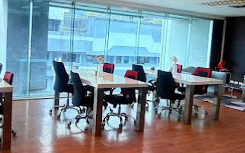 Salcedo Village 107 Lp Leviste Street, Makati Image 3