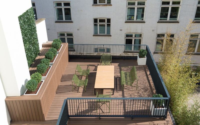 4 Golden Square, Greater London Image 3