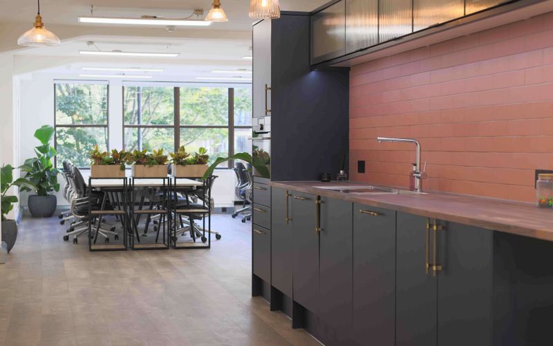 4 Golden Square, Greater London Image 8