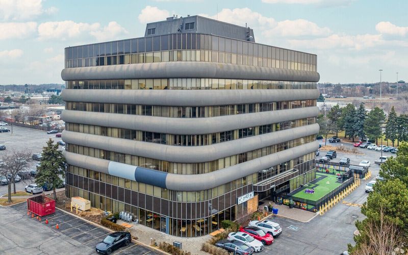 710 Dorval Drive, Oakville Image 13