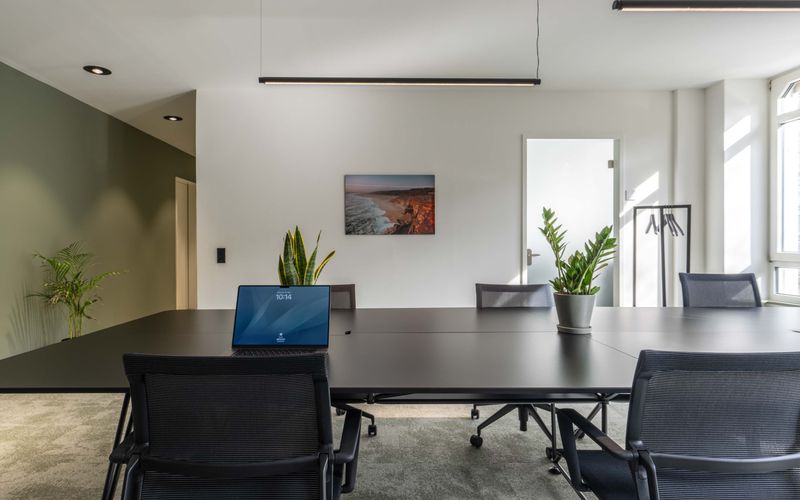 57 Hohenzollernring, Köln Image 5