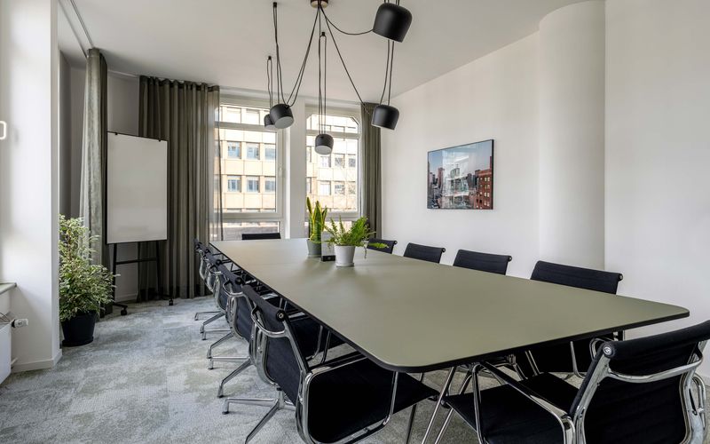 57 Hohenzollernring, Köln Image 4