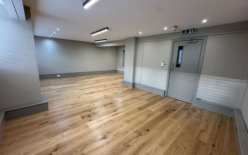 21a D'arblay Street, Greater London Image 4