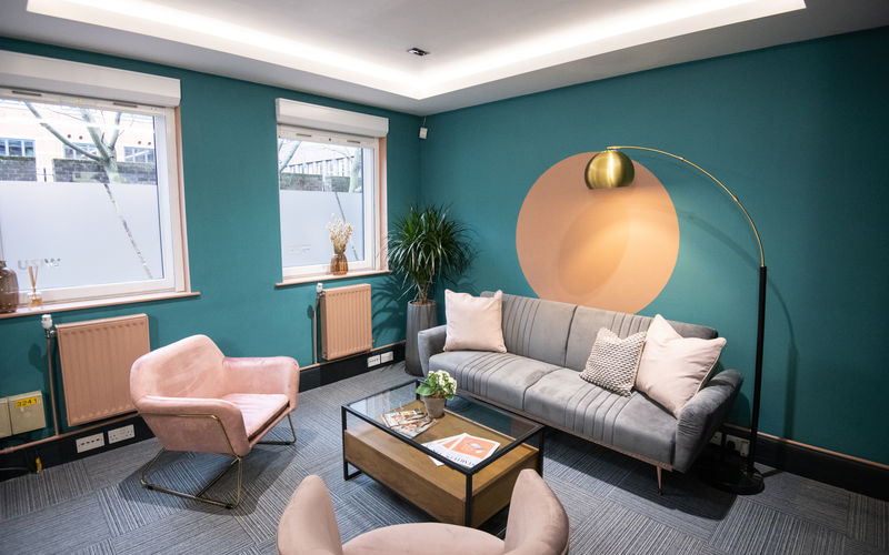 42 Park Cross Street, West Yorkshire Image 1