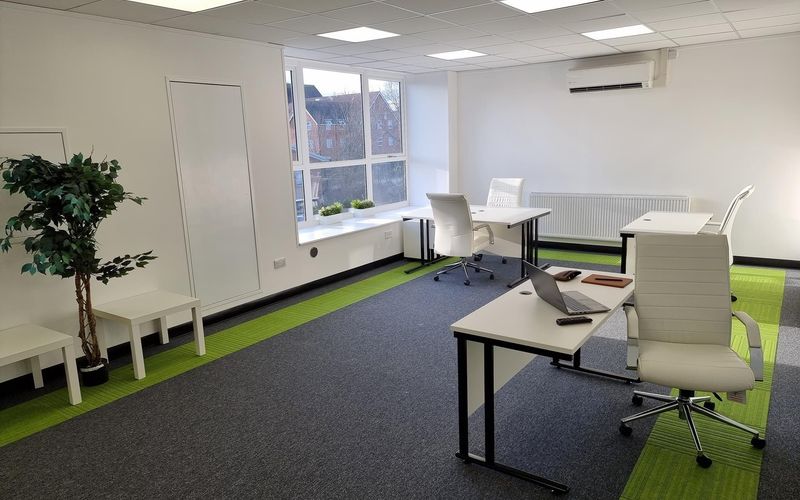 Molly Millars Close, Wokingham Image 1