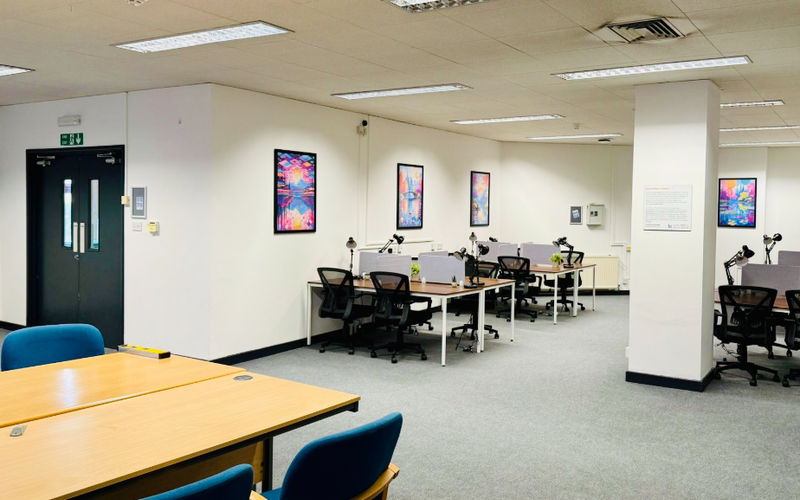 St Martins Square, Basildon Image 3