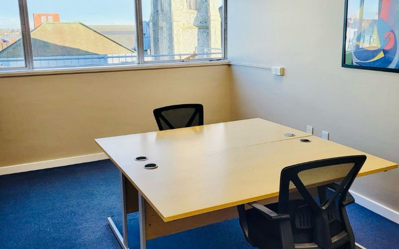 Trinity Square, Colchester Image 4