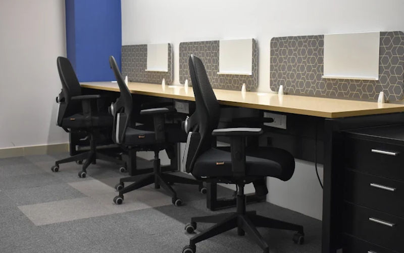 Sir M Visvesvaraya Rd Vijaya Bank Layout, Bengaluru Image 4