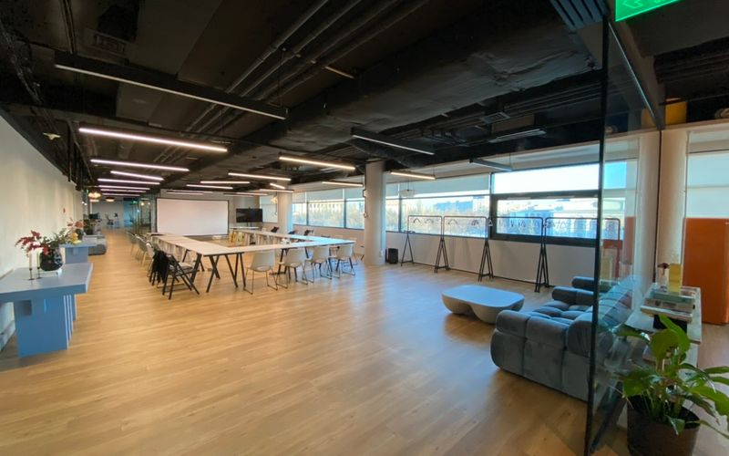 1-5 Strada Costache Negri, București Image 13