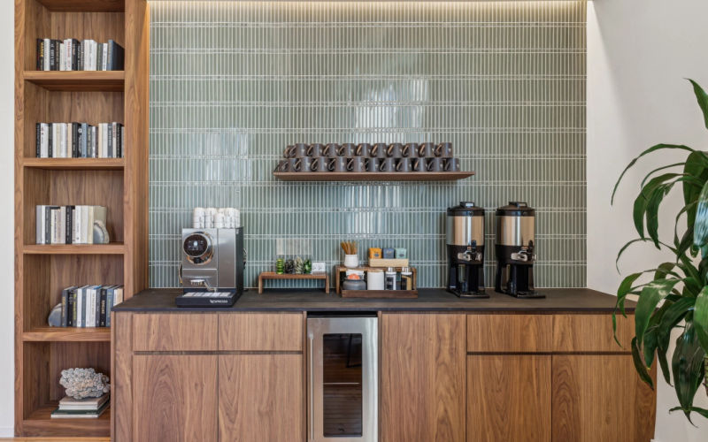 156 5th Avenue, New York Image 1