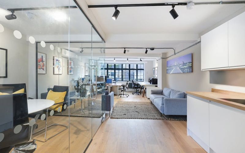 12 D'arblay Street, Greater London Image 1