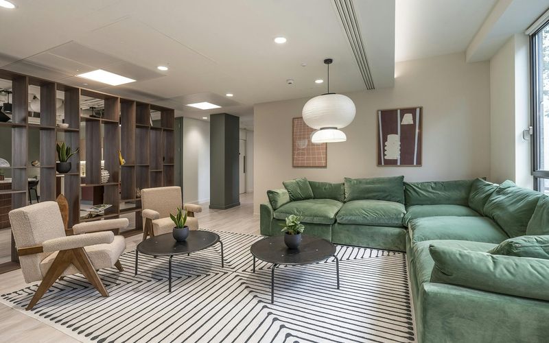 248A Marylebone Rd, London Image 1