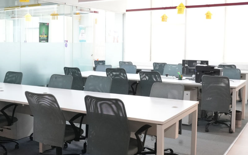 Palm Beach Rd Sector 15 Cbd Belapur, Mumbai, 14 DESKS Palm Beach Rd Sector 15 Cbd Belapur, Mumbai Image 1