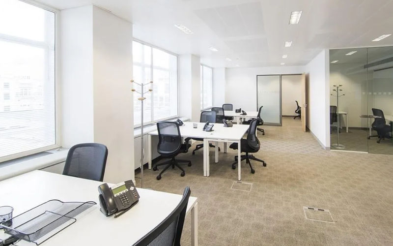 33 Cavendish Square, London Image 1