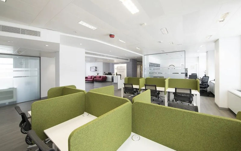 33 Cavendish Square, London Image 1
