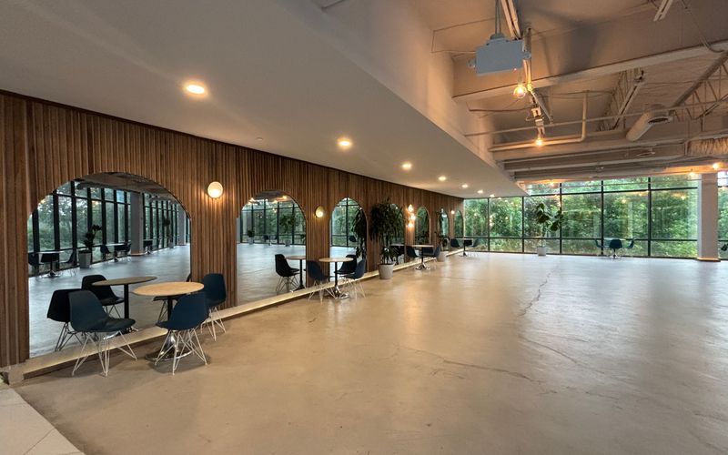 1001 West Loop South, Galleria / West 610 Loop Houston, 250 DESKS 1001 West Loop South, Galleria / West 610 Loop Houston Image 1