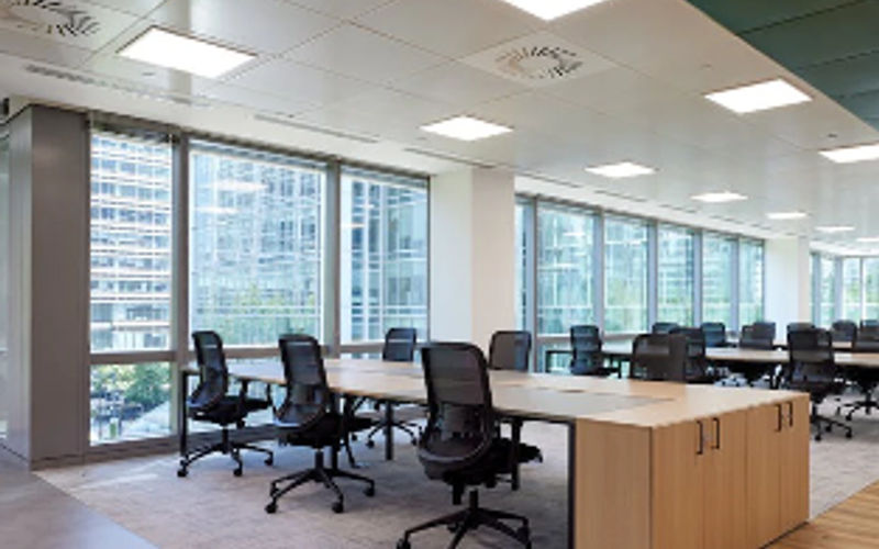 50 Bank St, London Image 1