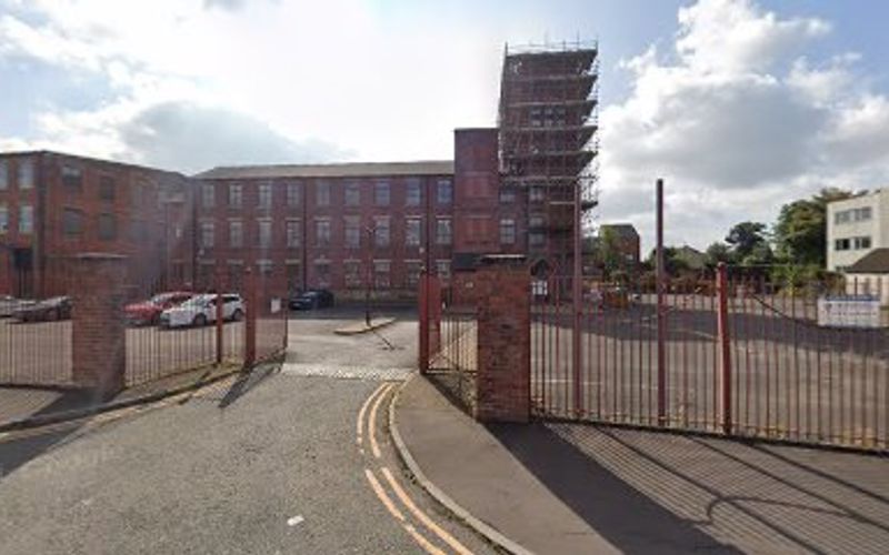 Crawford Street England, Rochdale, 50 DESKS Crawford Street England, Rochdale Image 1
