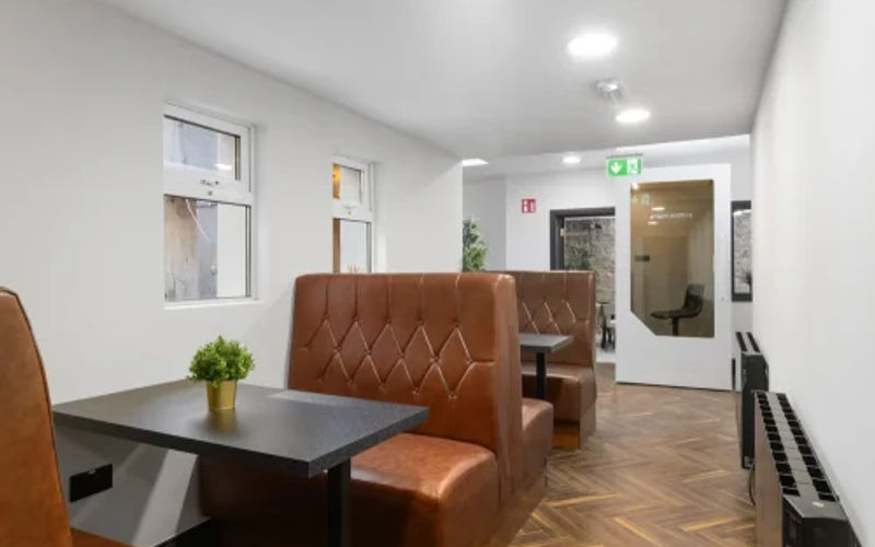 22/23 Pembroke Street Upper, Dublin 2 Image 1